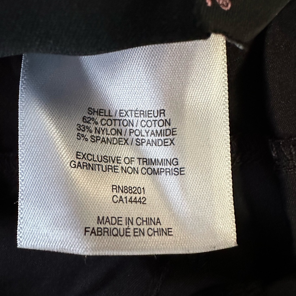 2 pair Mondetta outdoor project buckle shorts - Picture 9 of 10